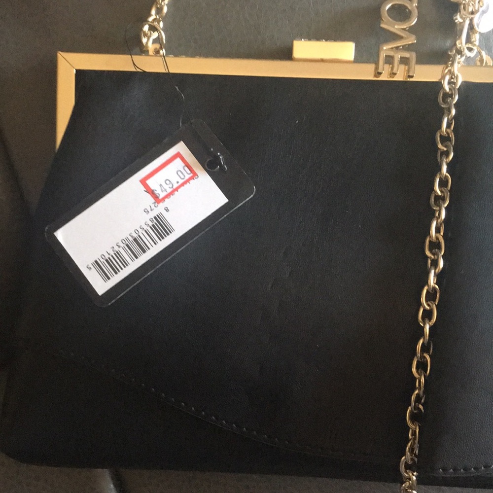 Guess Bag - Picture 2 of 2